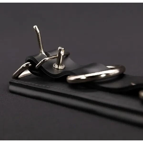 Neoprene Locking Bondage Collar - Sort - Bilde 6
