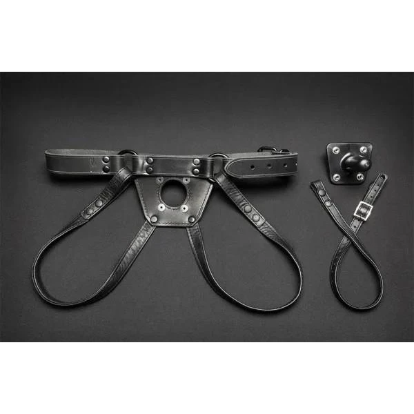 Vac-U-Lock Dildo Harness
