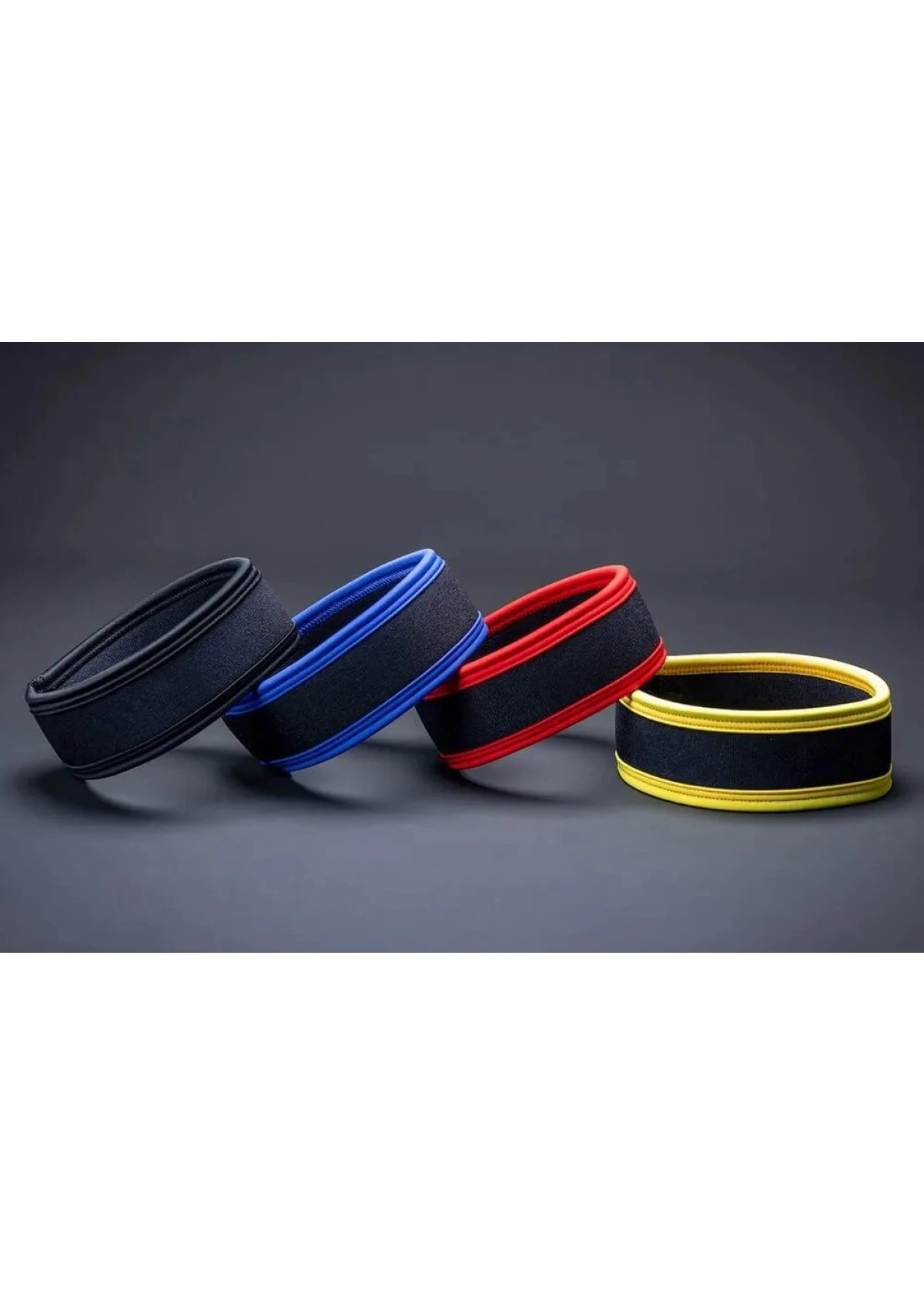 Neo Carbon Black Armband