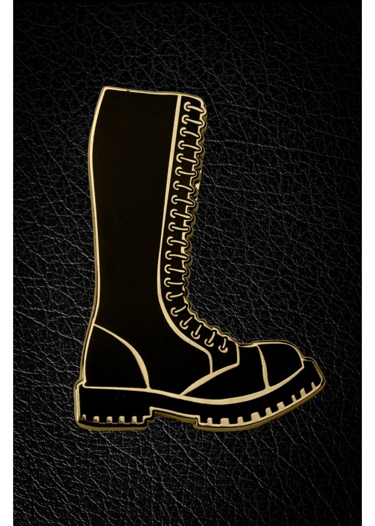 Master of the House Pin - 20 HOLE BOOTS