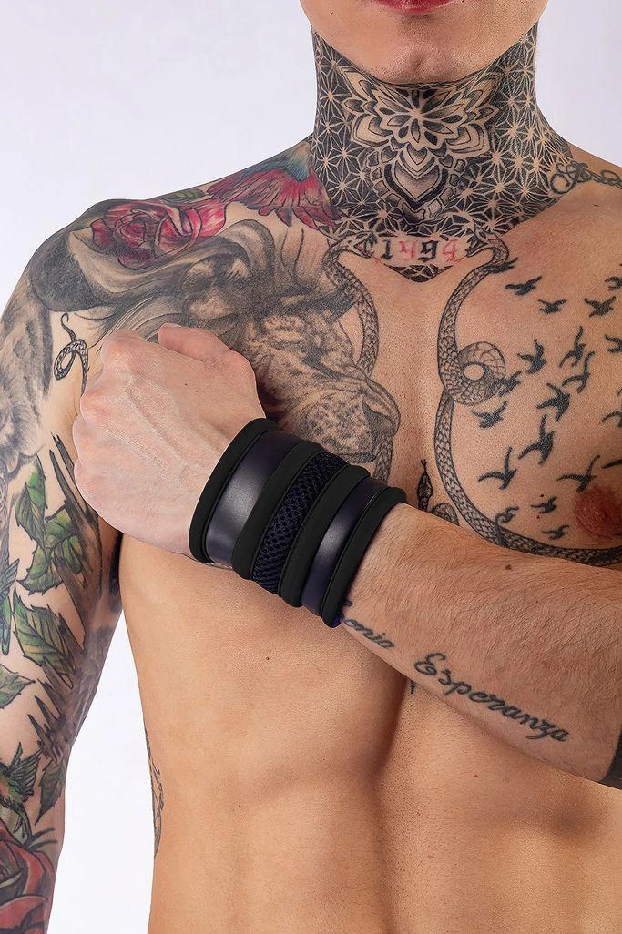 Mister B Neoprene Wrist Wallet Black