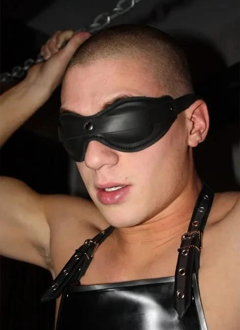 Neoprene Padded Blindfold - Sort